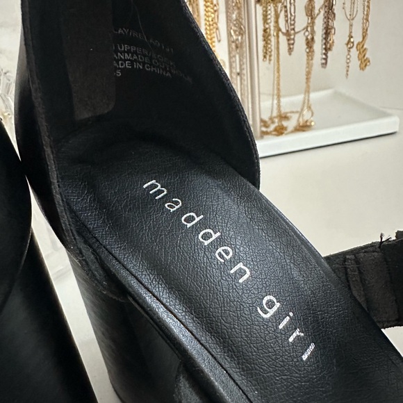 Madden Girl Black High Heels - Picture 3 of 4